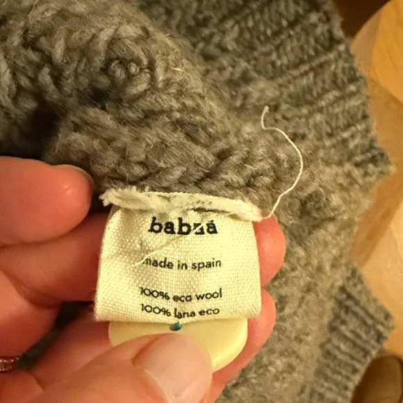 Babaa 100% wool cardigan size small - Picture 4 of 4